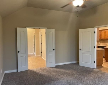 401 Durkee Road - Photo Thumbnail 20