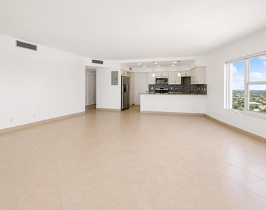 3700 E Galt Ocean Drive - Photo Thumbnail 8