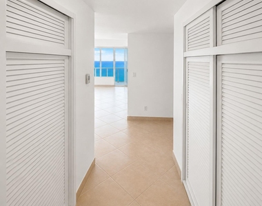 3700 E Galt Ocean Drive - Photo Thumbnail 5