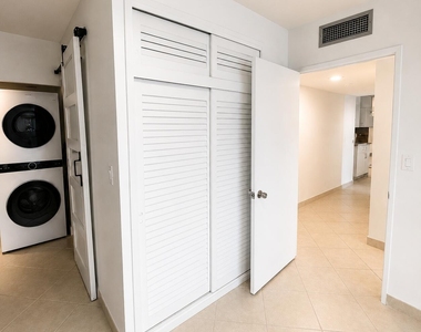 3700 E Galt Ocean Drive - Photo Thumbnail 22