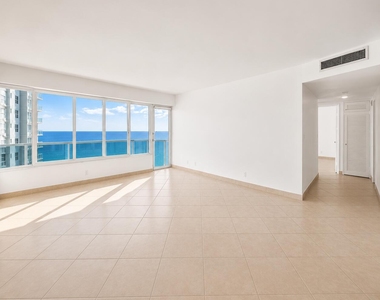 3700 E Galt Ocean Drive - Photo Thumbnail 6