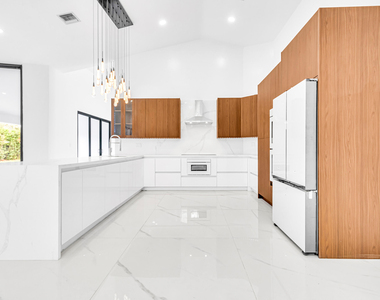 5740 Sw 33rd Terrace - Photo Thumbnail 1