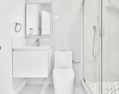5740 Sw 33rd Terrace - Photo Thumbnail 14