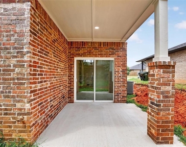 8754 Patriot Drive - Photo Thumbnail 34