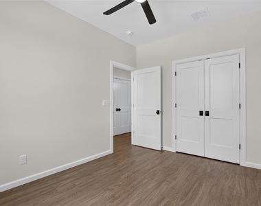8754 Patriot Drive - Photo Thumbnail 25