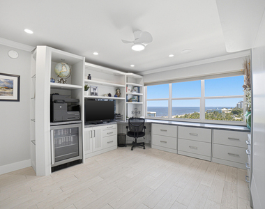 111 N Pompano Beach Boulevard - Photo Thumbnail 16