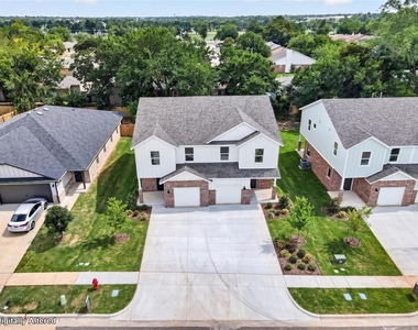 8756 Patriot Drive - Photo Thumbnail 38