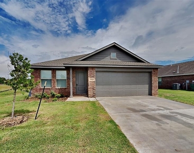 1925 Honey Locust Drive - Photo Thumbnail 1