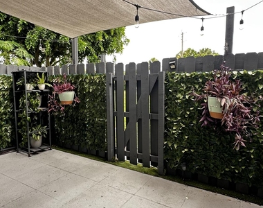 2105 Wharf Lane - Photo Thumbnail 16