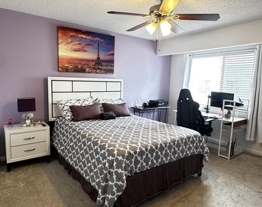 2105 Wharf Lane - Photo Thumbnail 15