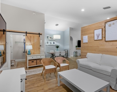 4221 Bluff Harbor Way - Photo Thumbnail 6