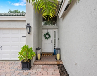 4221 Bluff Harbor Way - Photo Thumbnail 3