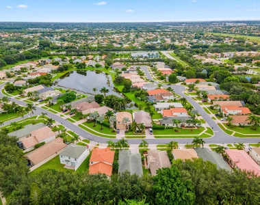 4221 Bluff Harbor Way - Photo Thumbnail 38