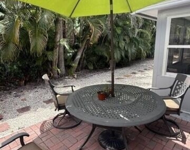 1730 Ne 56th Court - Photo Thumbnail 24