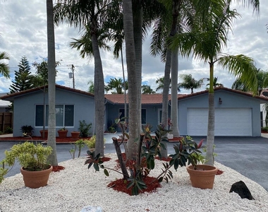 1730 Ne 56th Court - Photo Thumbnail 1