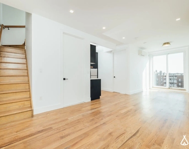 1516 Fulton Street - Photo Thumbnail 12