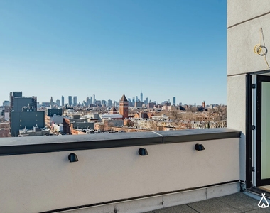 1516 Fulton Street - Photo Thumbnail 13