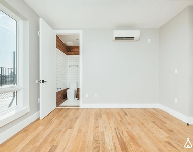 1516 Fulton Street - Photo Thumbnail 3