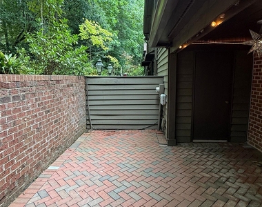 7434 Newmans Lane - Photo Thumbnail 15