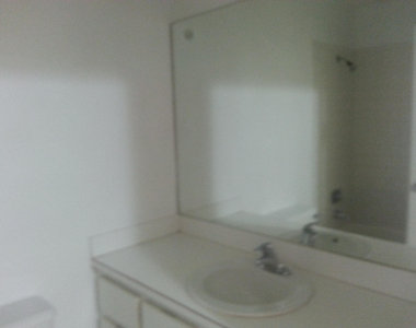 3203 Poolside Drive - Photo Thumbnail 10