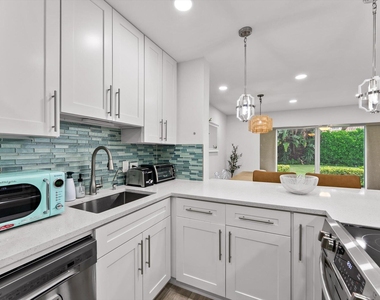 5720 Old Ocean Boulevard - Photo Thumbnail 5