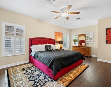 513 Tomahawk Court - Photo Thumbnail 12
