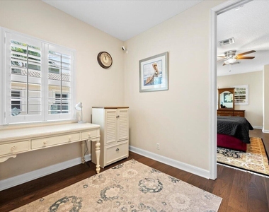 513 Tomahawk Court - Photo Thumbnail 10