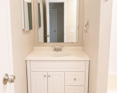 6020 Heath Valley Road - Photo Thumbnail 17