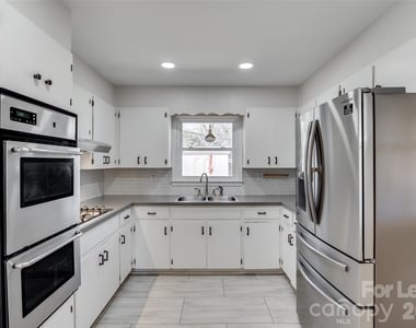 1615 Tillman Street - Photo Thumbnail 14