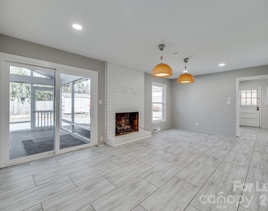 1615 Tillman Street - Photo Thumbnail 12