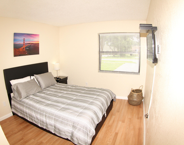 1308 White Pine Drive - Photo Thumbnail 16