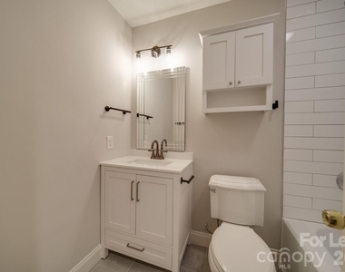 6700 Castlegate Drive - Photo Thumbnail 42