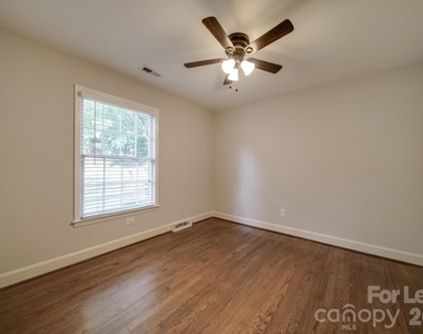 6700 Castlegate Drive - Photo Thumbnail 31