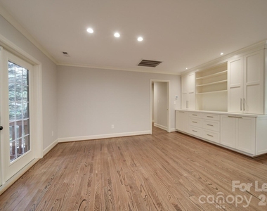 6700 Castlegate Drive - Photo Thumbnail 29