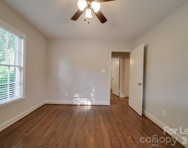 6700 Castlegate Drive - Photo Thumbnail 26