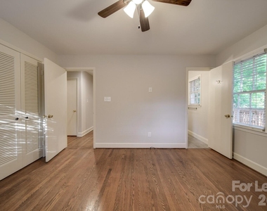 6700 Castlegate Drive - Photo Thumbnail 15