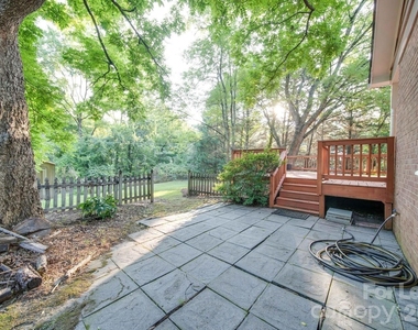 6700 Castlegate Drive - Photo Thumbnail 2
