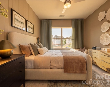 116 Langtree Shore Drive - Photo Thumbnail 11