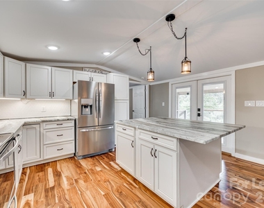 7274 Charlotte Highway - Photo Thumbnail 8