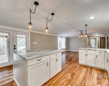 7274 Charlotte Highway - Photo Thumbnail 7