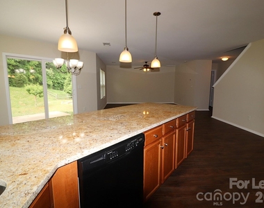 13011 Lake Erie Lane - Photo Thumbnail 18