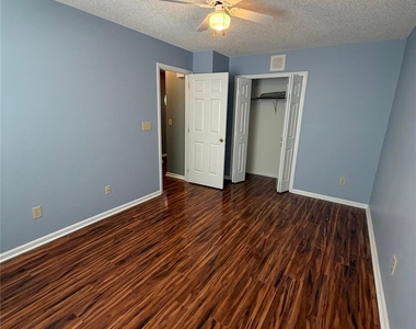 900 Gretna Green Drive - Photo Thumbnail 11