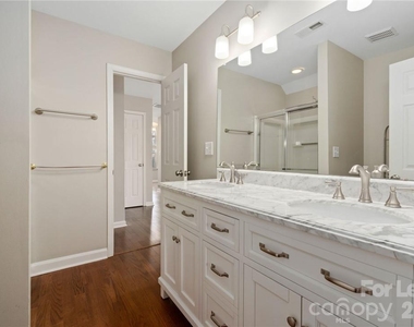 8401 Southgate Commons Drive - Photo Thumbnail 10