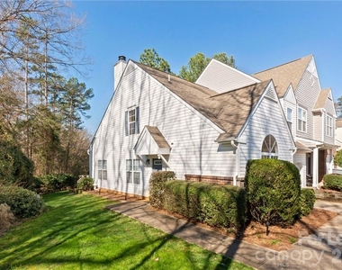 8401 Southgate Commons Drive - Photo Thumbnail 17