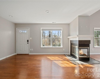 8401 Southgate Commons Drive - Photo Thumbnail 2