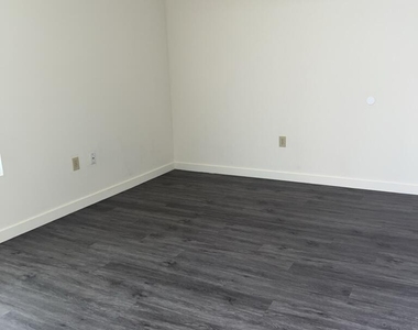 2350 Nw 33rd Street - Photo Thumbnail 17