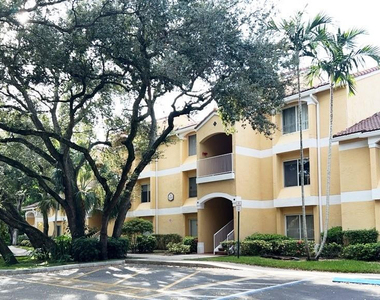 2350 Nw 33rd Street - Photo Thumbnail 1