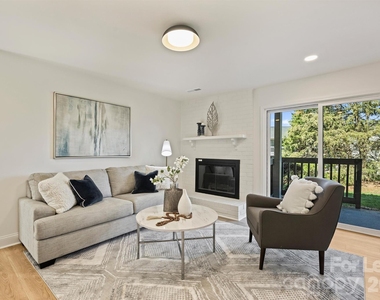 11141 Harrowfield Road - Photo Thumbnail 6