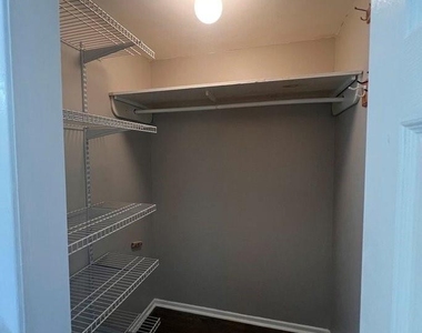 144 Mountain View Road - Photo Thumbnail 12