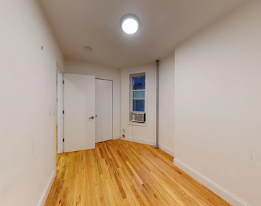 East 75th street  - Photo Thumbnail 5